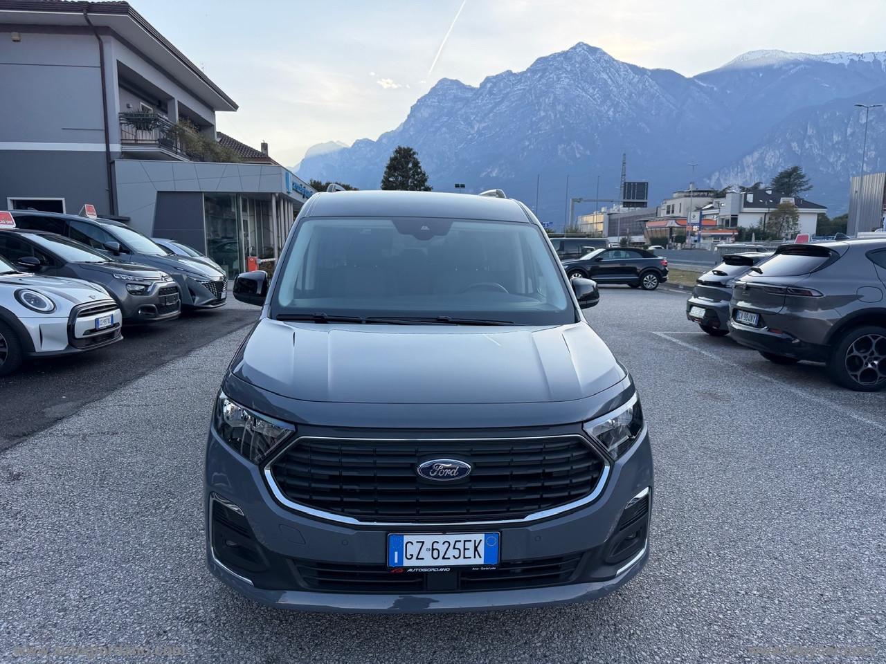 FORD Gr.Tourneo Connect 2.0 122 aut. Tit.