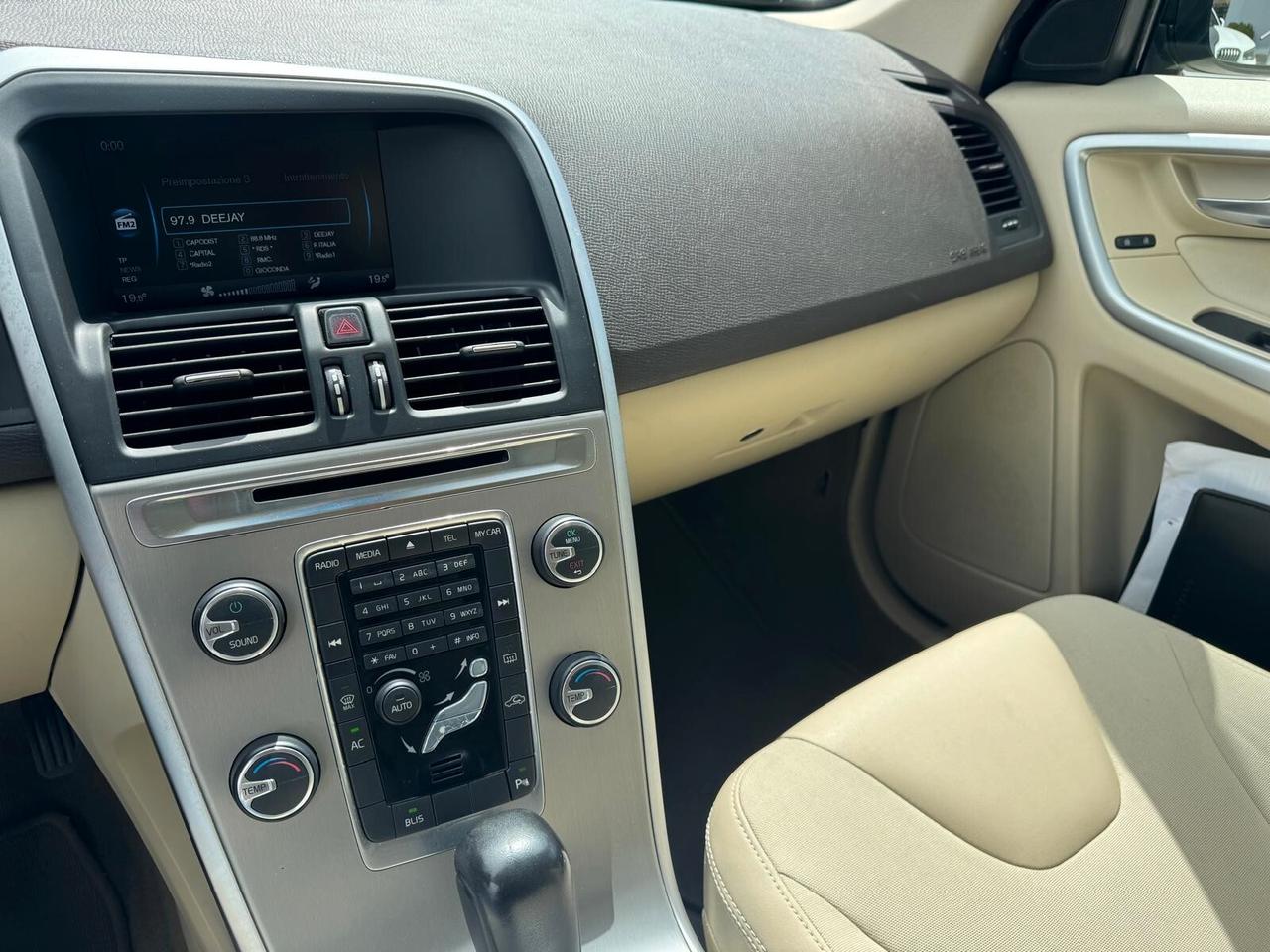 Volvo XC 60 XC60 D3 Geartronic Summum