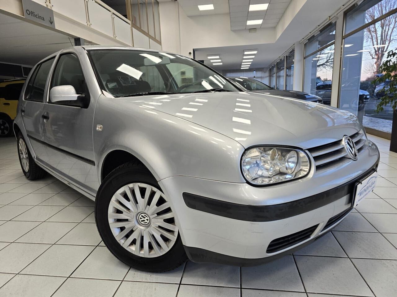 Vw Golf 1.4 16V cat 5 porte unic. prop.