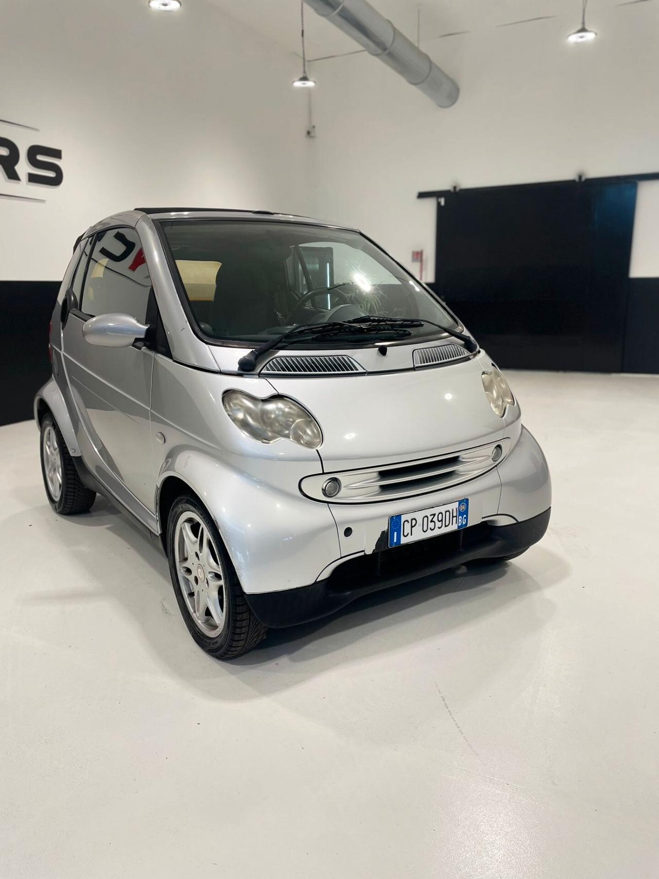 Smart ForTwo 700 cabrio passion (45 kW)