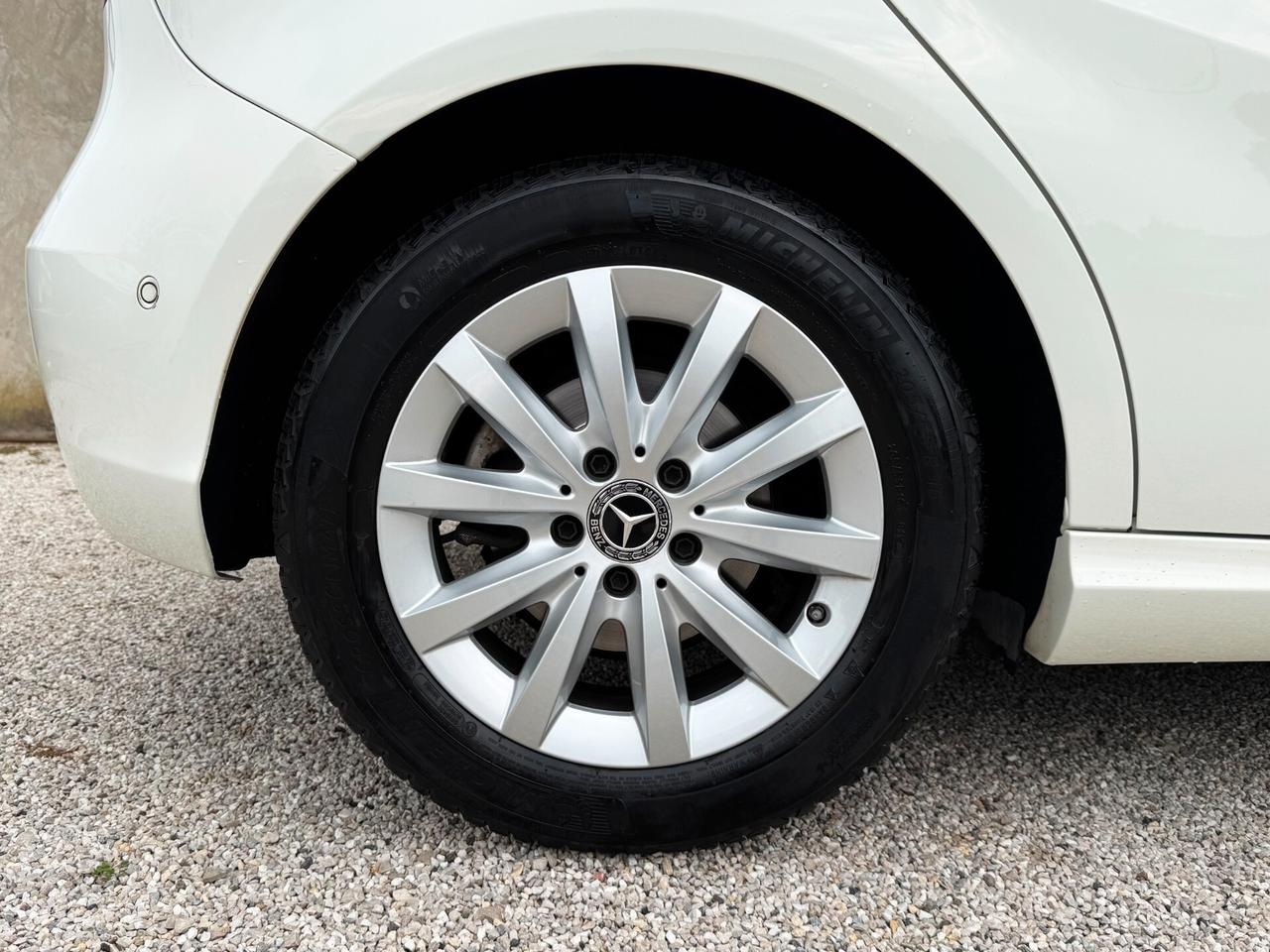 Mercedes A 180 Executive auto | CARPLAY+GARANZIA