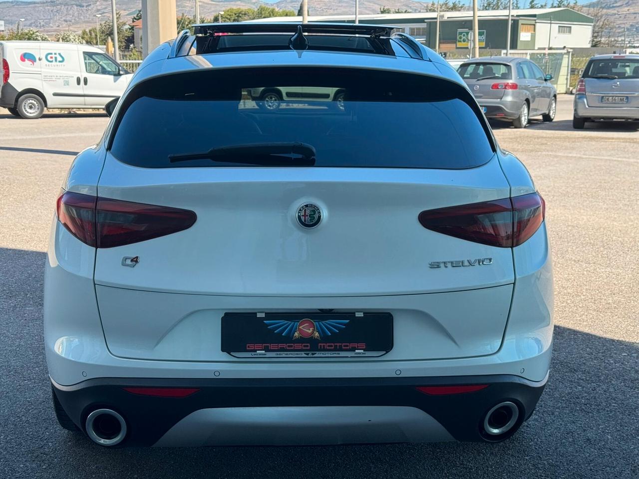 Alfa Romeo Stelvio 2.0 Turbo 200 CV AT8 Q4 Executive con impianto metano