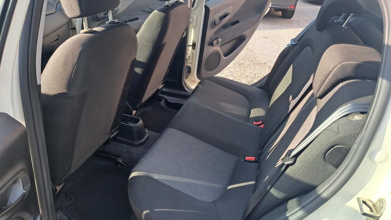Fiat Punto 1.4 8V 5 porte Easypower Lounge OK NEO PATENTATI