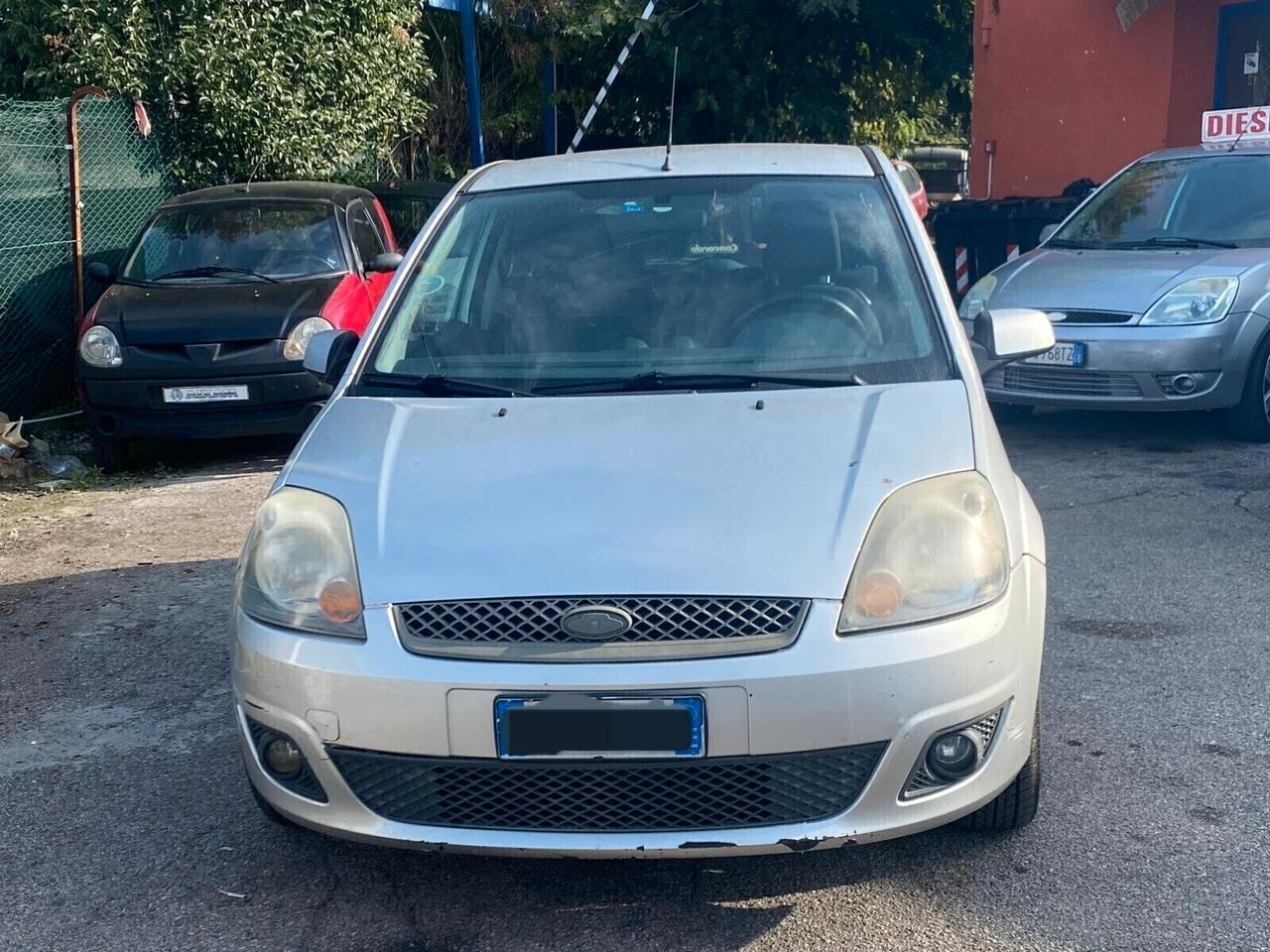 Ford Fiesta 1.2 16V 3p. Ghia