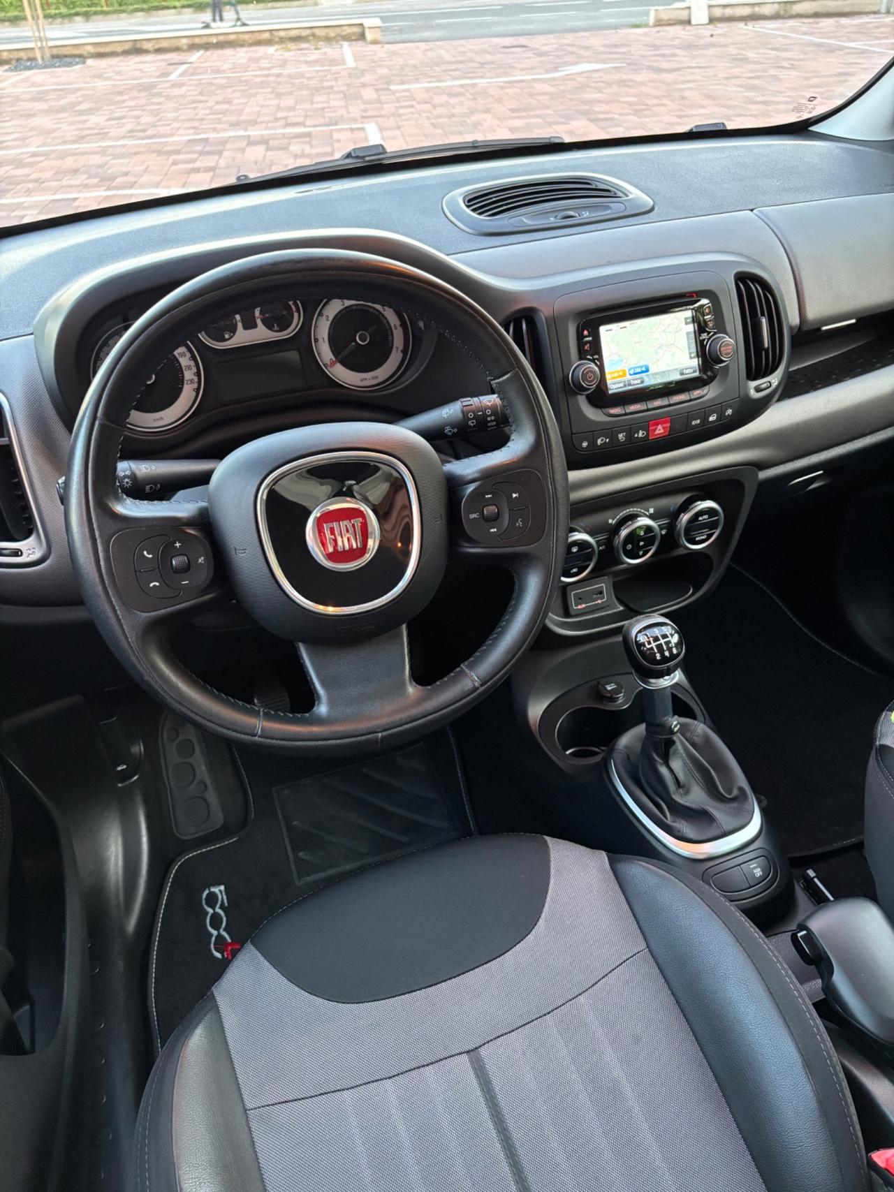 Fiat 500L 1.6 Multijet 120 CV Living 7 POSTI