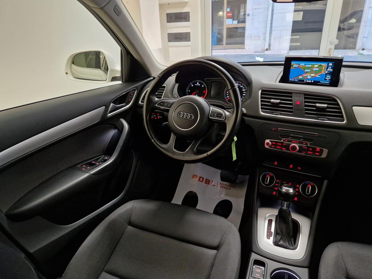Audi Q3 2.0 TDI 120 CV S tronic S LINE