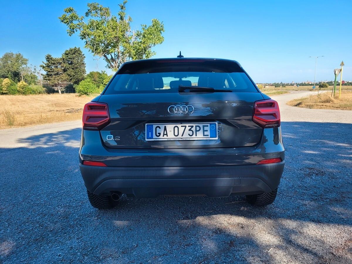 Audi Q2 30 TDI S tronic Business