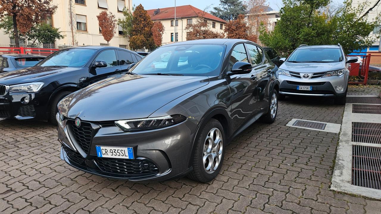 Alfa Romeo Tonale 1.5 hybrid 130cv tct7 CRUISE ADATT-NAVY-DAB-18"