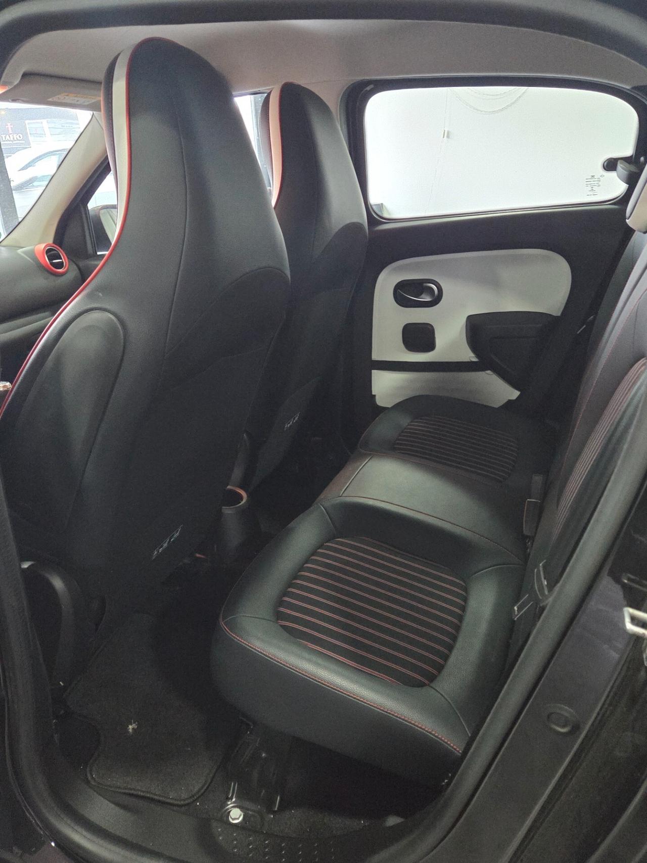 Renault Twingo SCe 65 CV