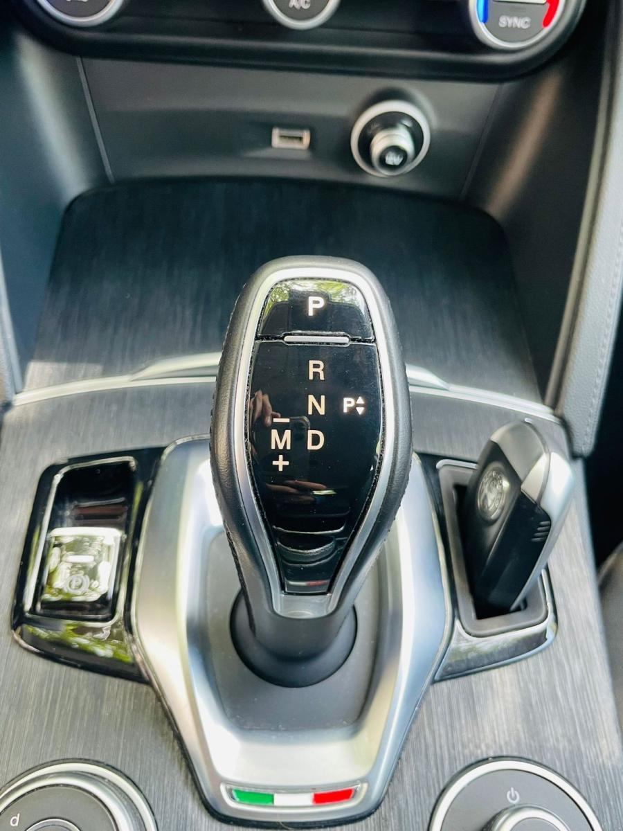 Alfa Romeo Stelvio 2.2 T.diesel 190CV AT8 Q4 Sp.-T.