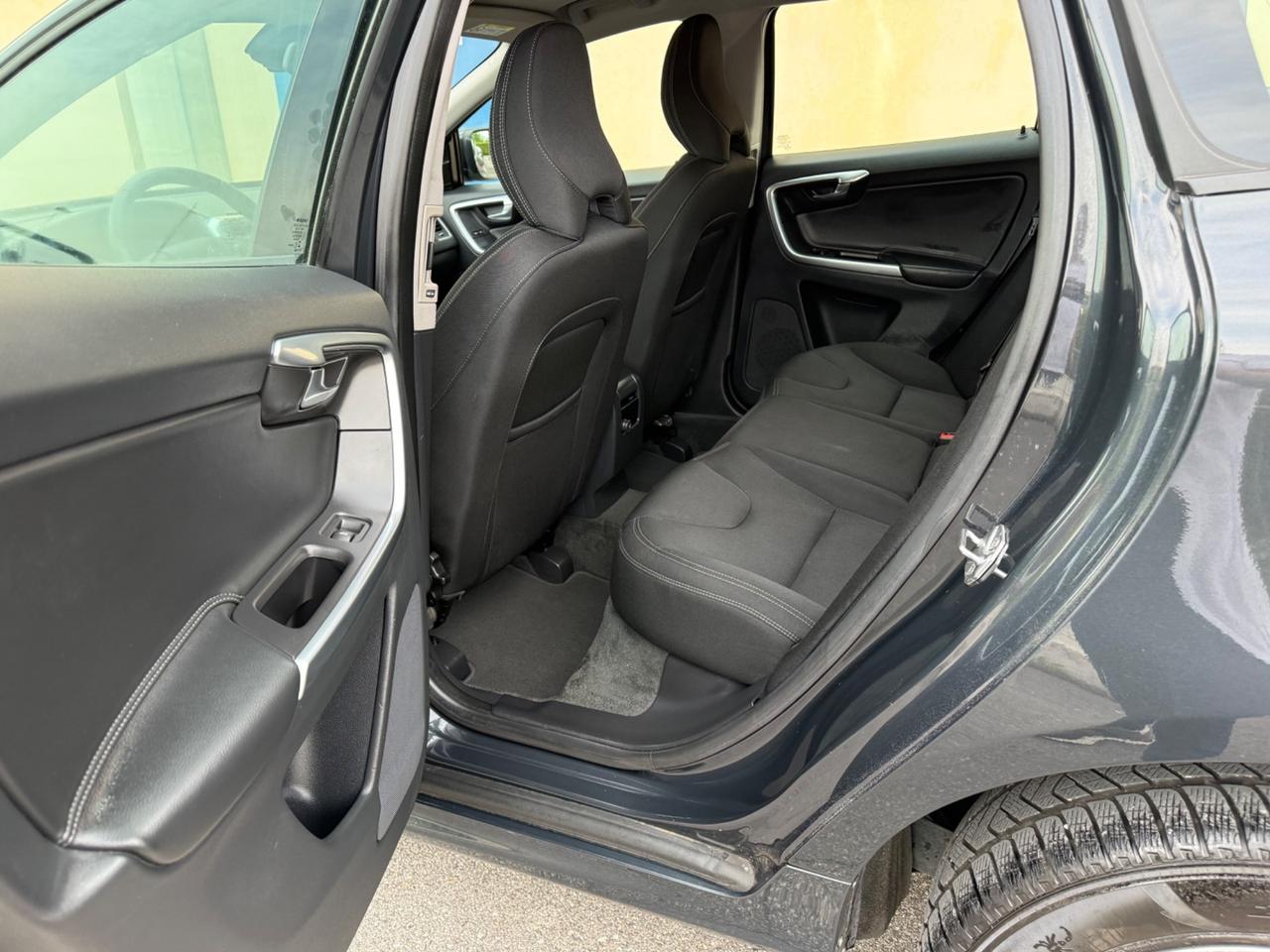 Volvo XC 60 XC60 D3 Geartronic Momentum