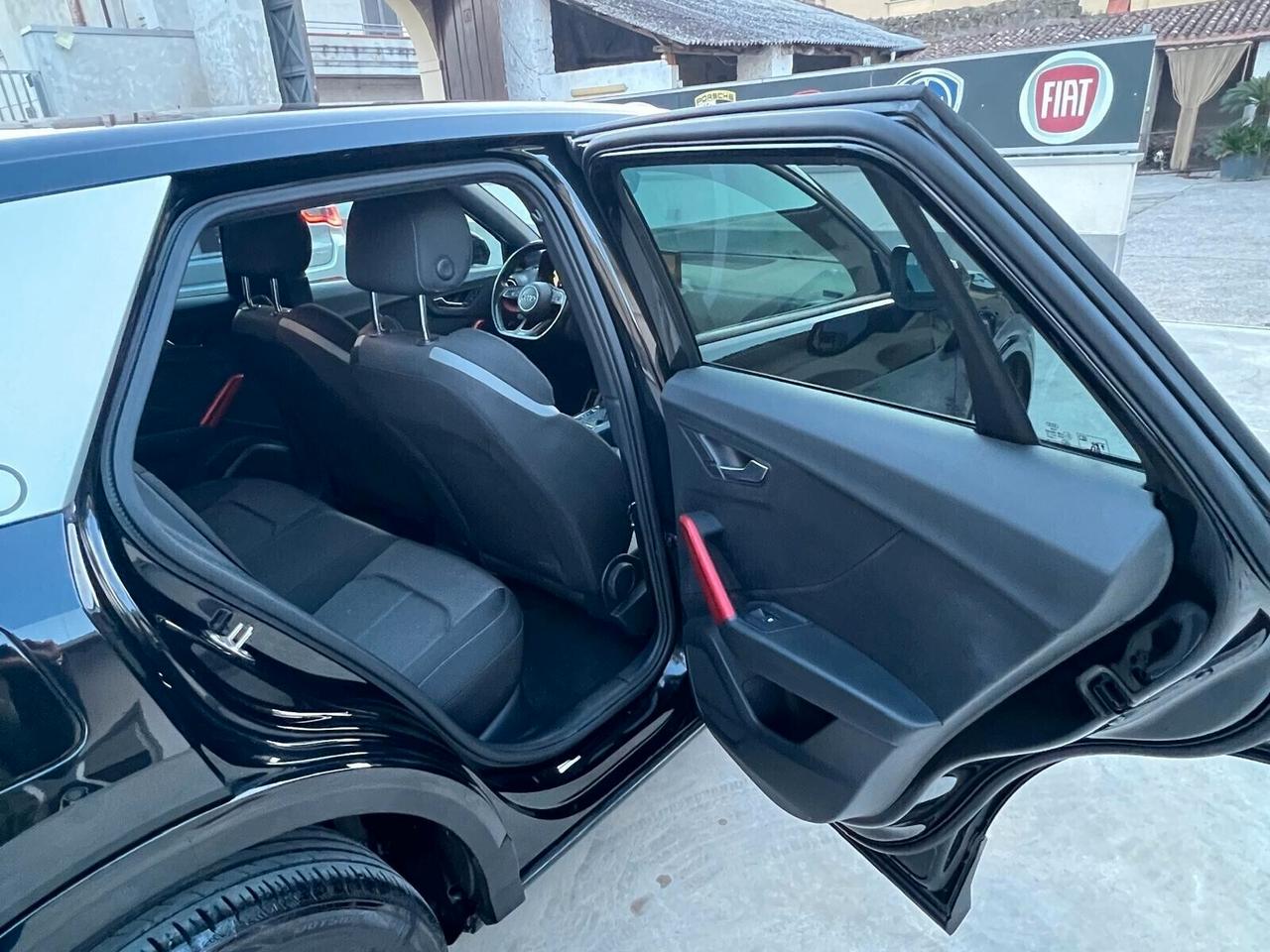 Audi Q2 30 TDI S line Edition fuoristrada/Suv 5 porte