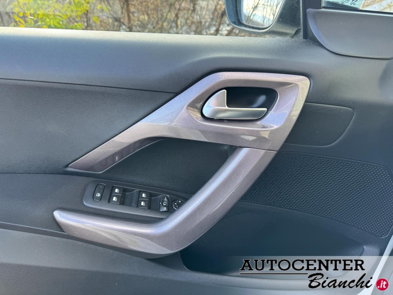 Peugeot 2008 2008 1.6 bluehdi Active s&s 100cv