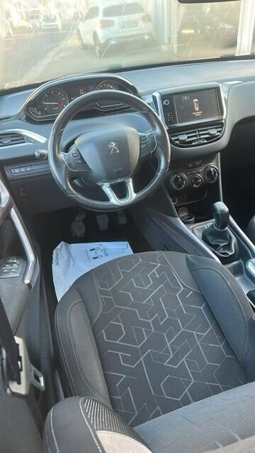 PEUGEOT 2008 1,6 DIESEL NAVIGATORE, TELECAMERA...