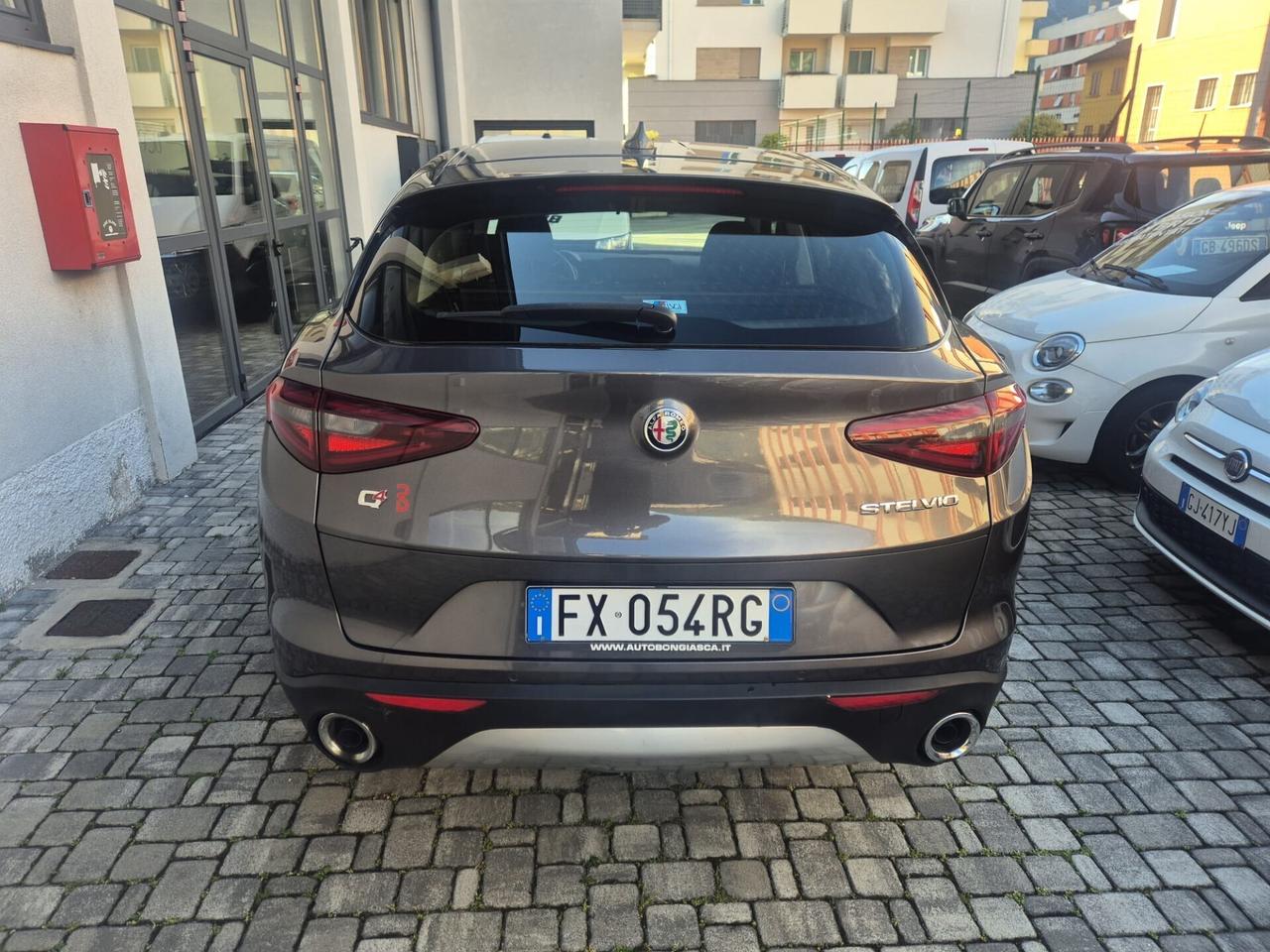 Alfa Romeo Stelvio 2.2 Turbodiesel 190 CV AT8 Q4 Executive - CAMBIO AUTOMATICO