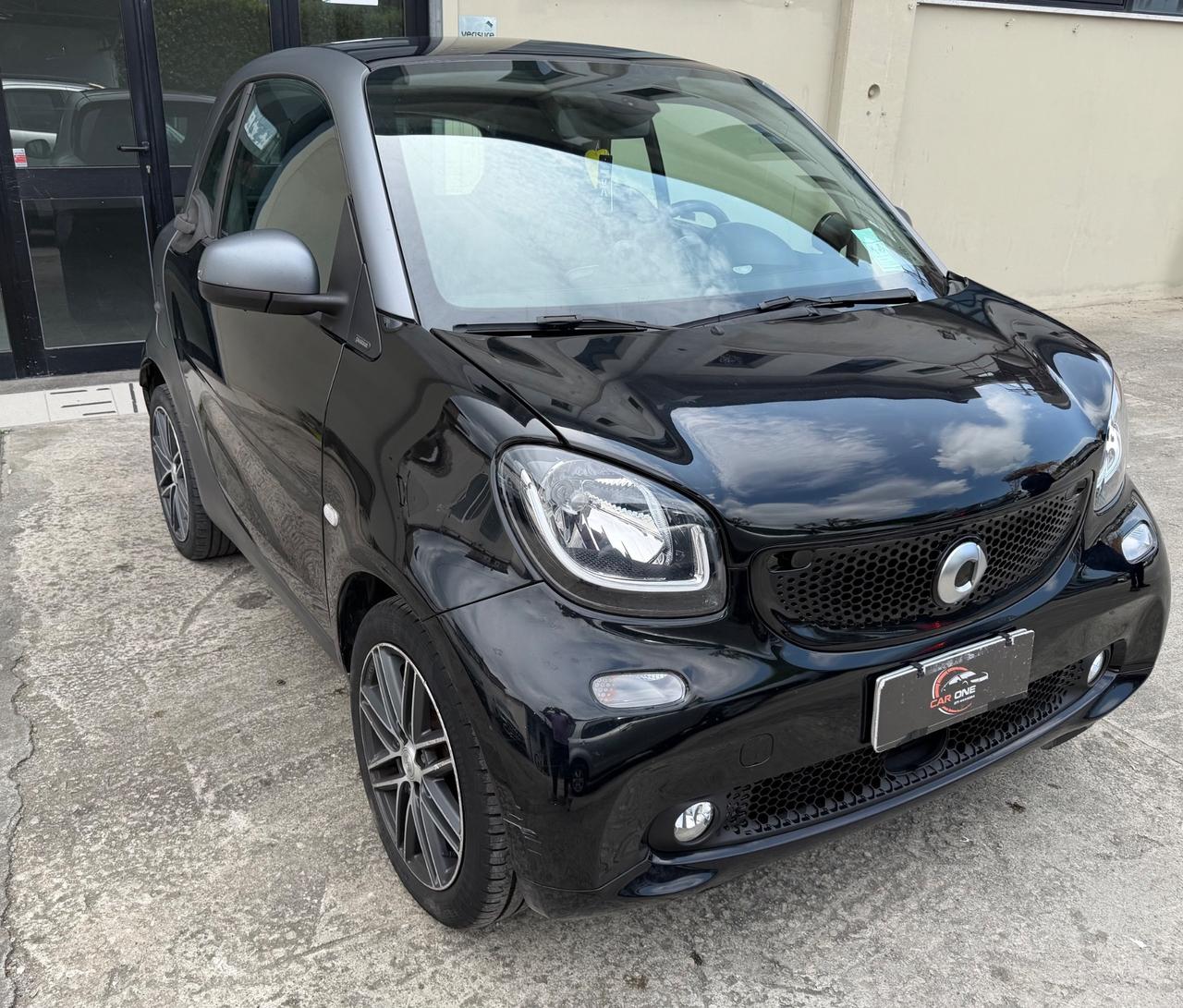 Smart ForTwo EQ Youngster ok neopatentati