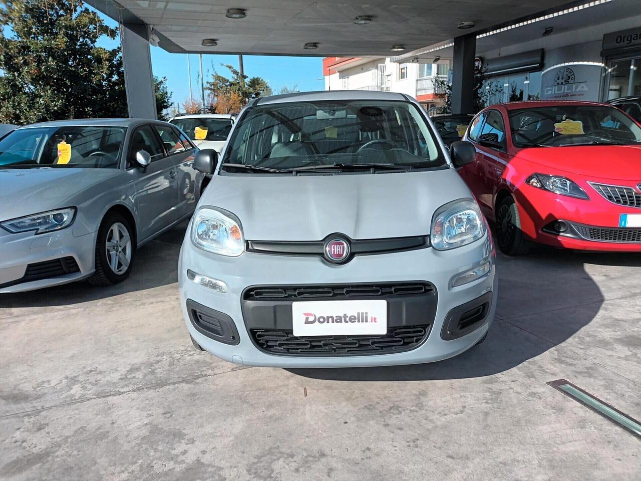 Fiat Panda 1.0 Firefly S&S Hybrid 70 CV