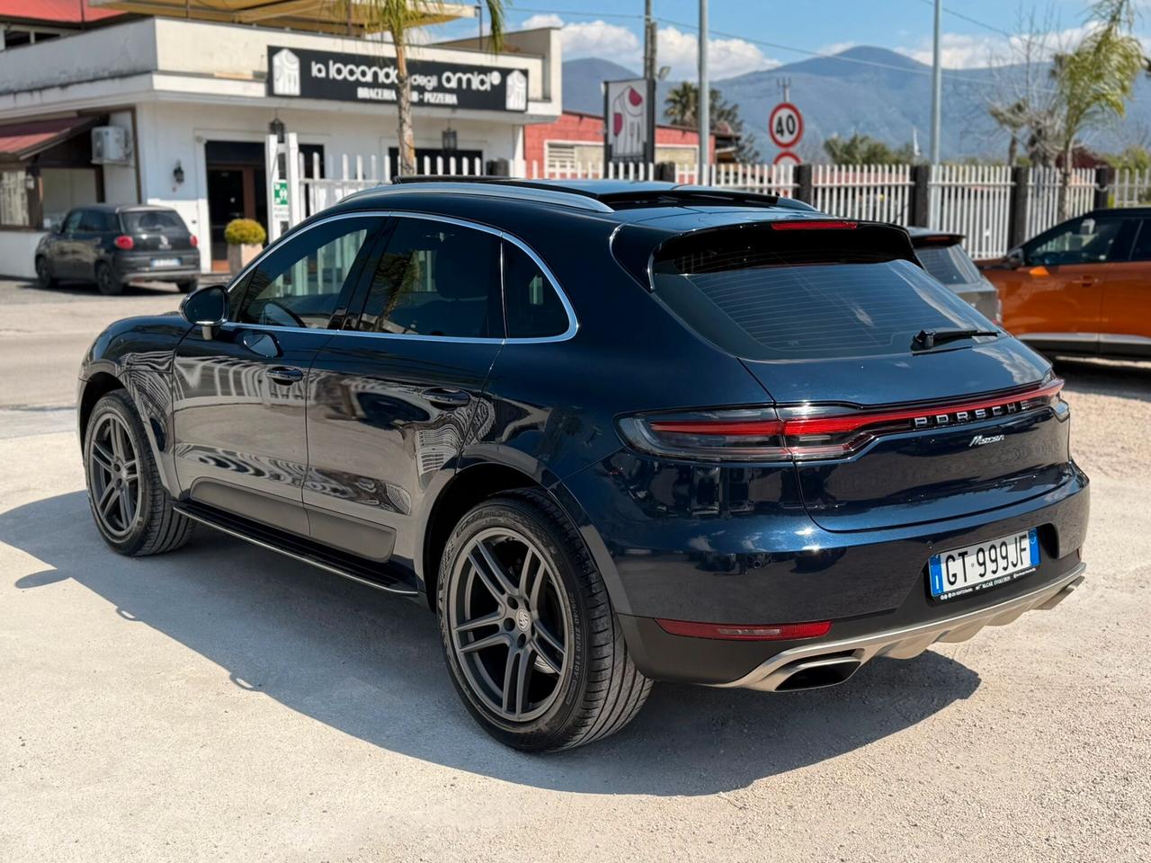 Porsche Macan 2.0 Benzina 2019