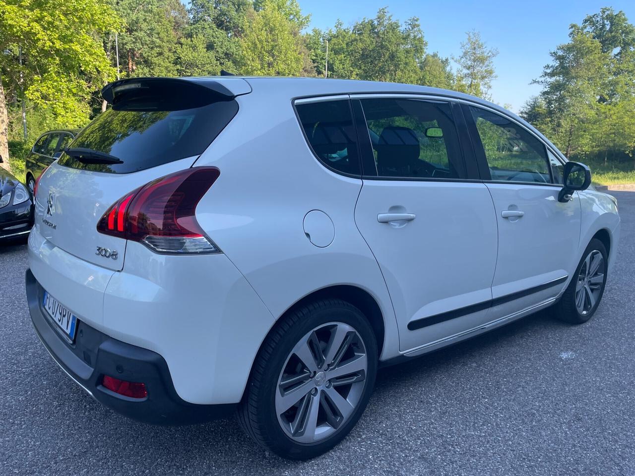 Peugeot 3008 HYbrid4*Tetto*Full optional*