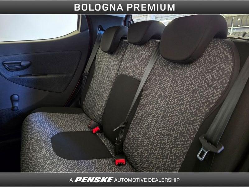 Lancia Ypsilon Ypsilon 1.0 FireFly 5 porte S&S Hybrid Silver