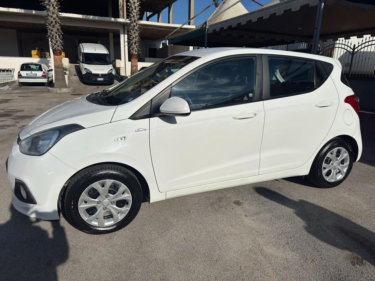 HYUNDAI i10 2a serie1.0 MPI Style