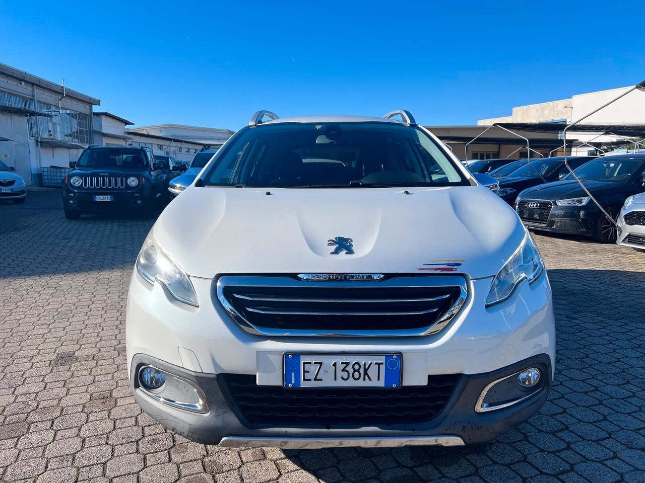 Peugeot 2008 1.6 e-HDi 92 CV Stop&Start Urban Cross