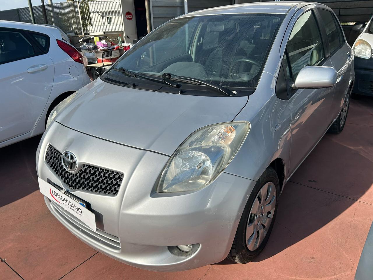 Toyota Yaris 1.3 5 porte Sol