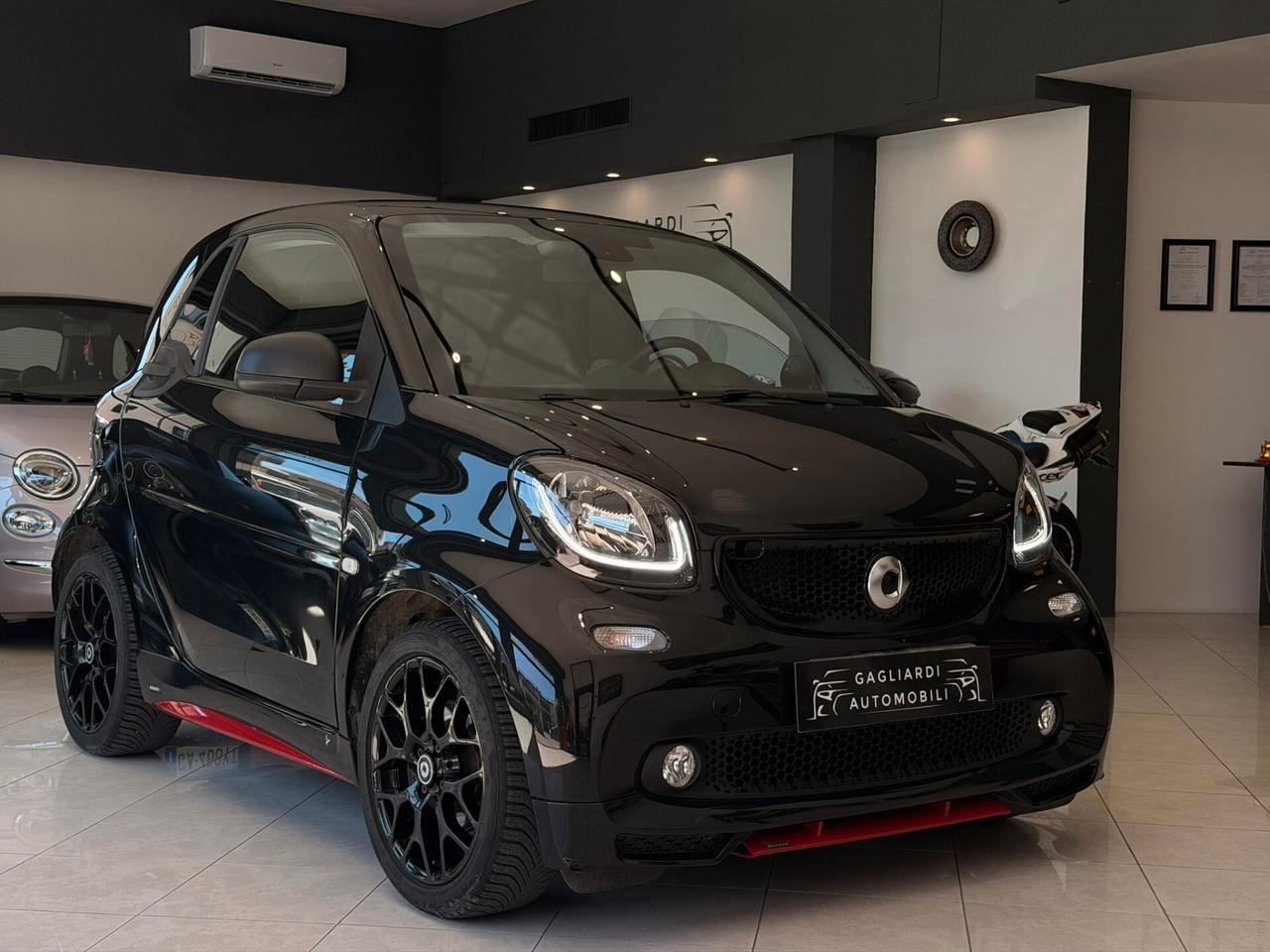 Smart ForTwo Turbo allestimento Brabus