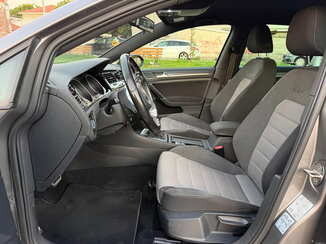Volkswagen Golf 1.4 TSI BlueMotion R-Line #50735