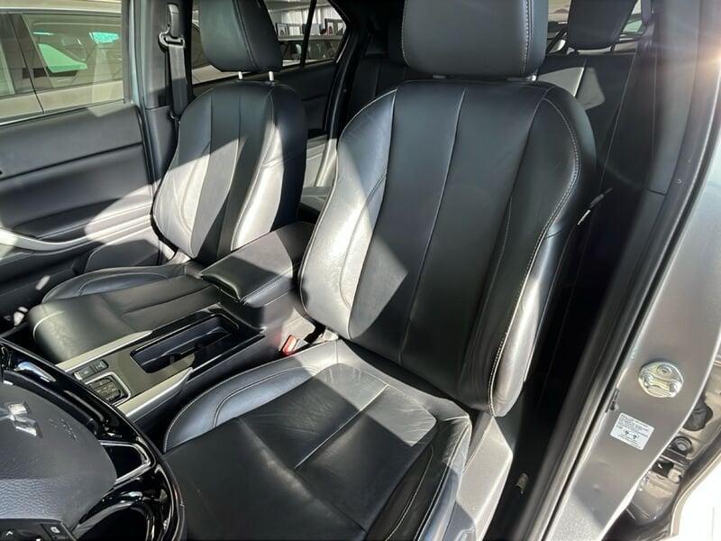 Mitsubishi Eclipse Cross 2.4 MIVEC 4WD PHEV Diamond SDA