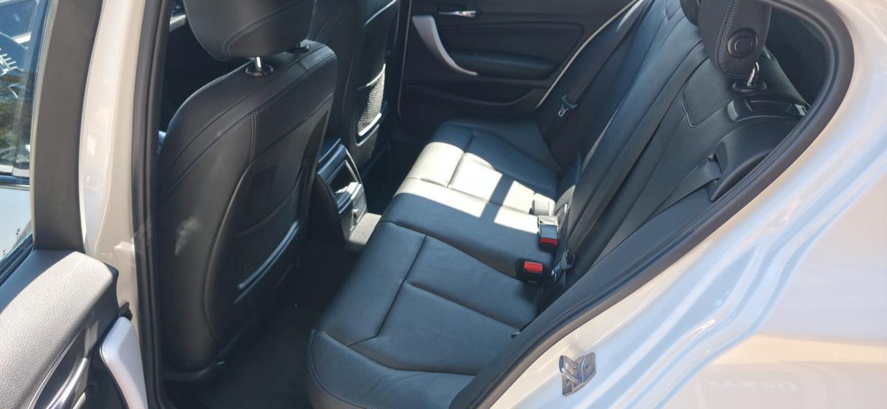 Bmw 116 116d 5p. Advantage