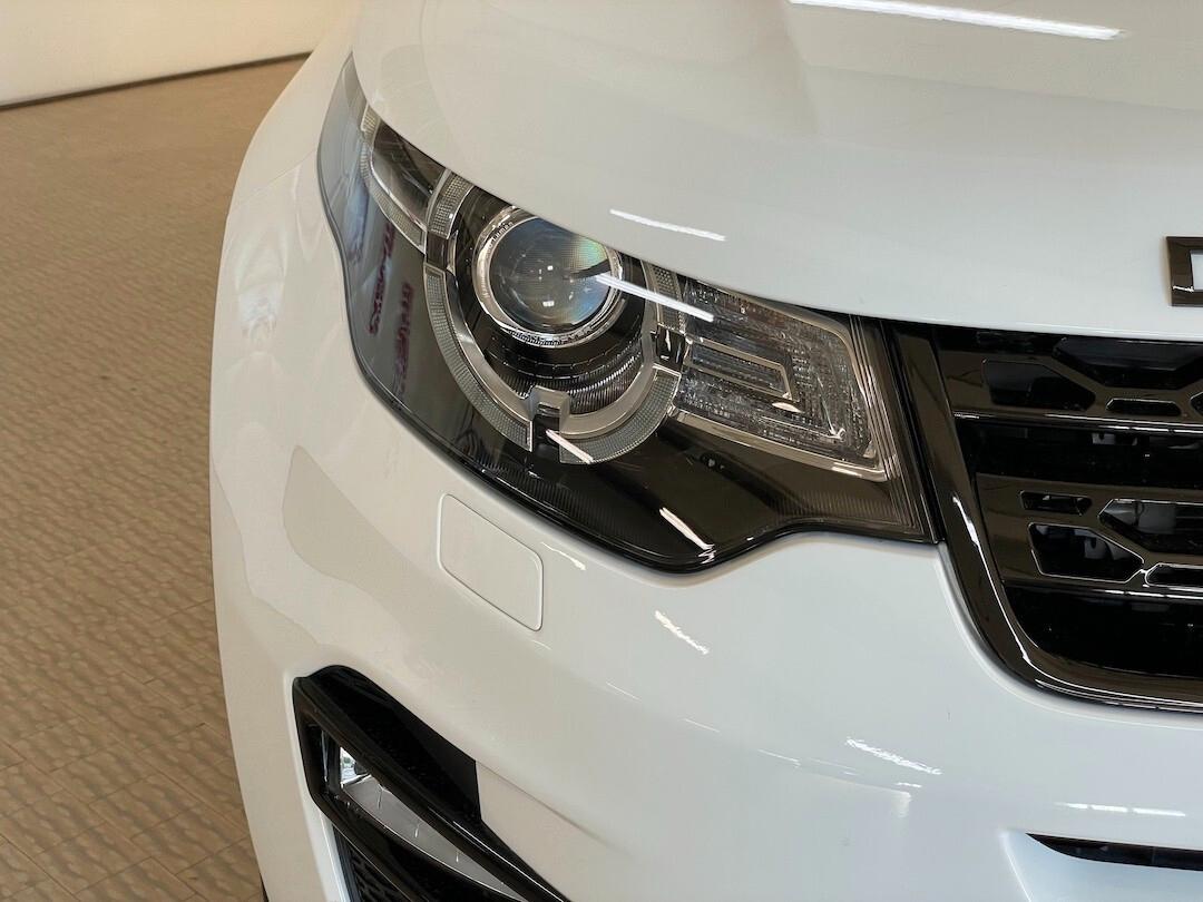 Land Rover Discovery Sport 2.0 TD4 150 CV Black Pack