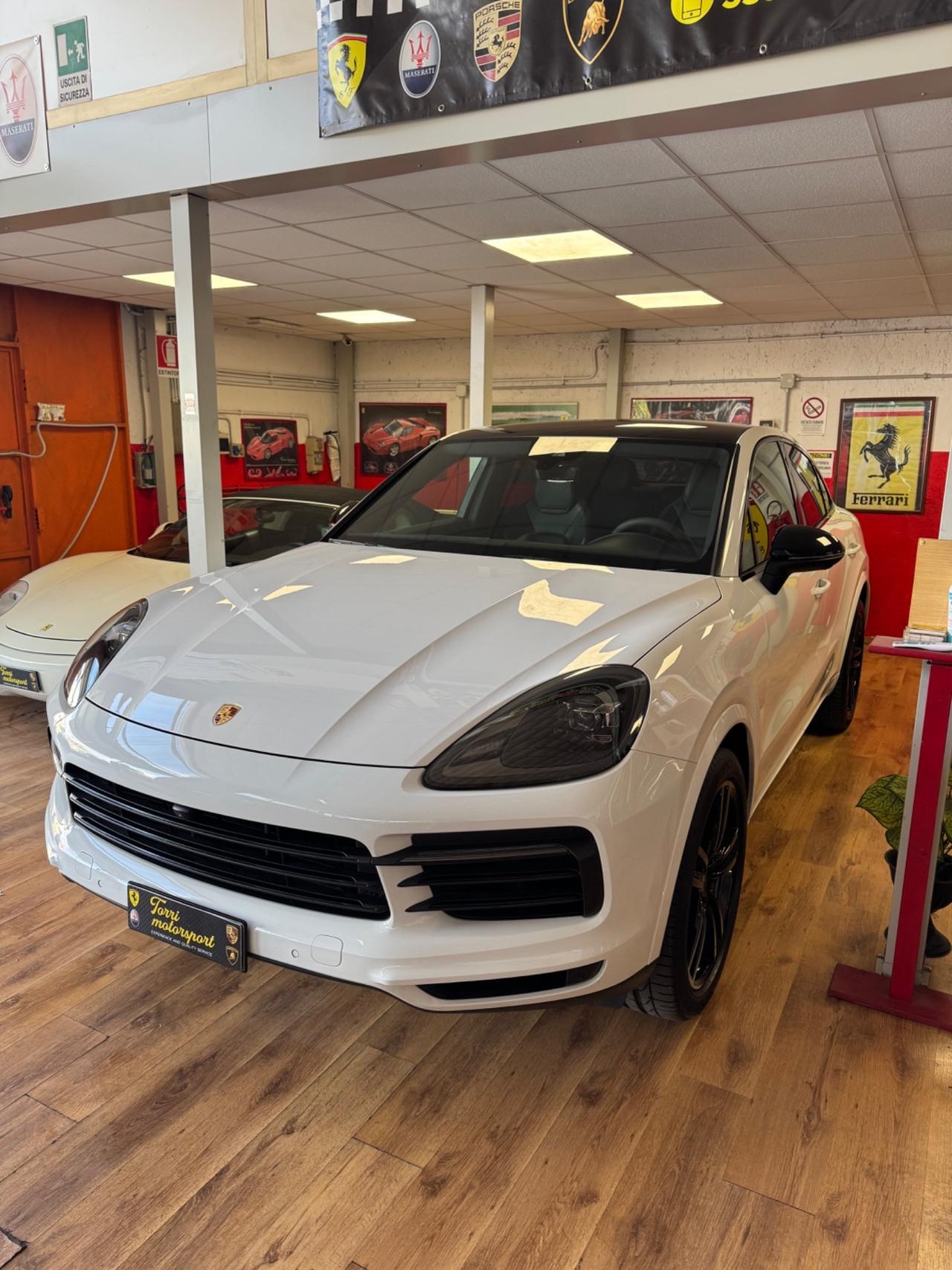Porsche Cayenne Coupe 3.0 V6 PERMUTE