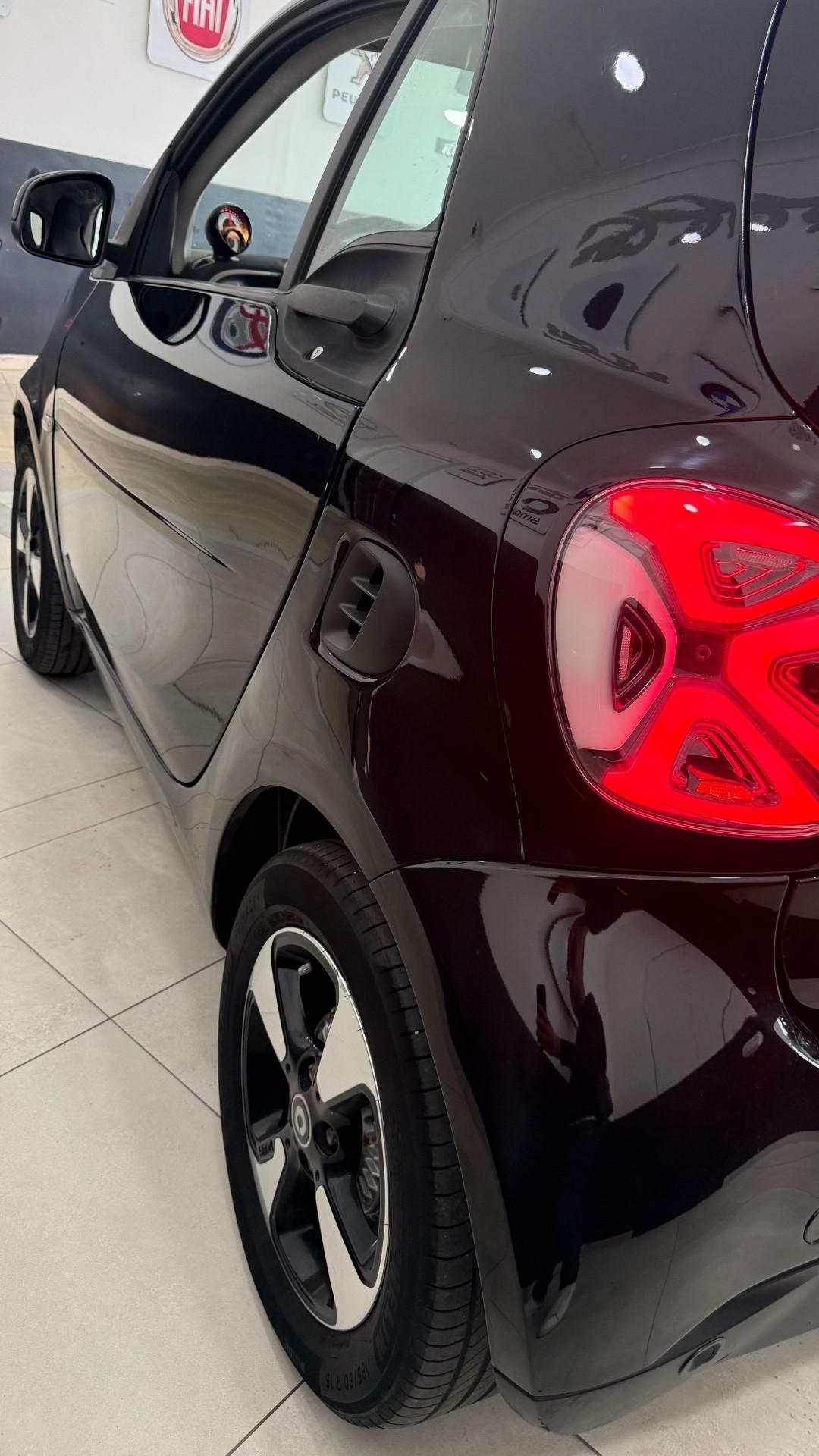 Smart ForTwo EQ Racingreen