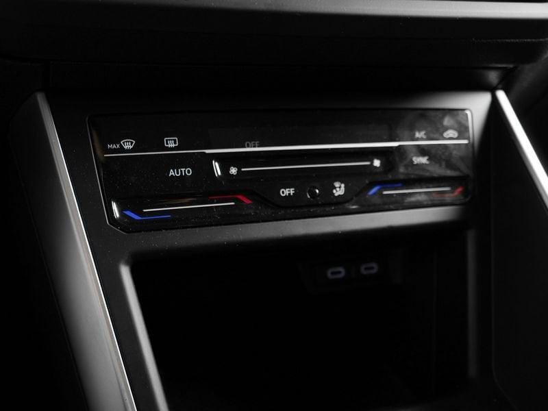 Volkswagen Polo Polo 1.0 TSI DSG Edition Plus