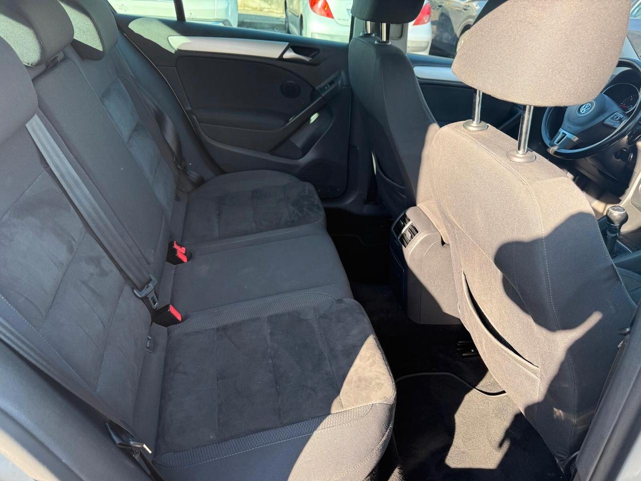 Volkswagen Golf 1.6 TDI 5p.