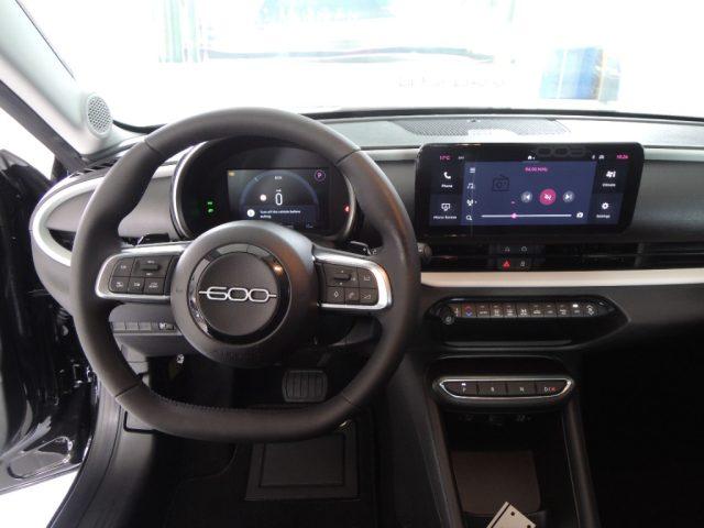 FIAT 600 Hybrid DCT MHEV