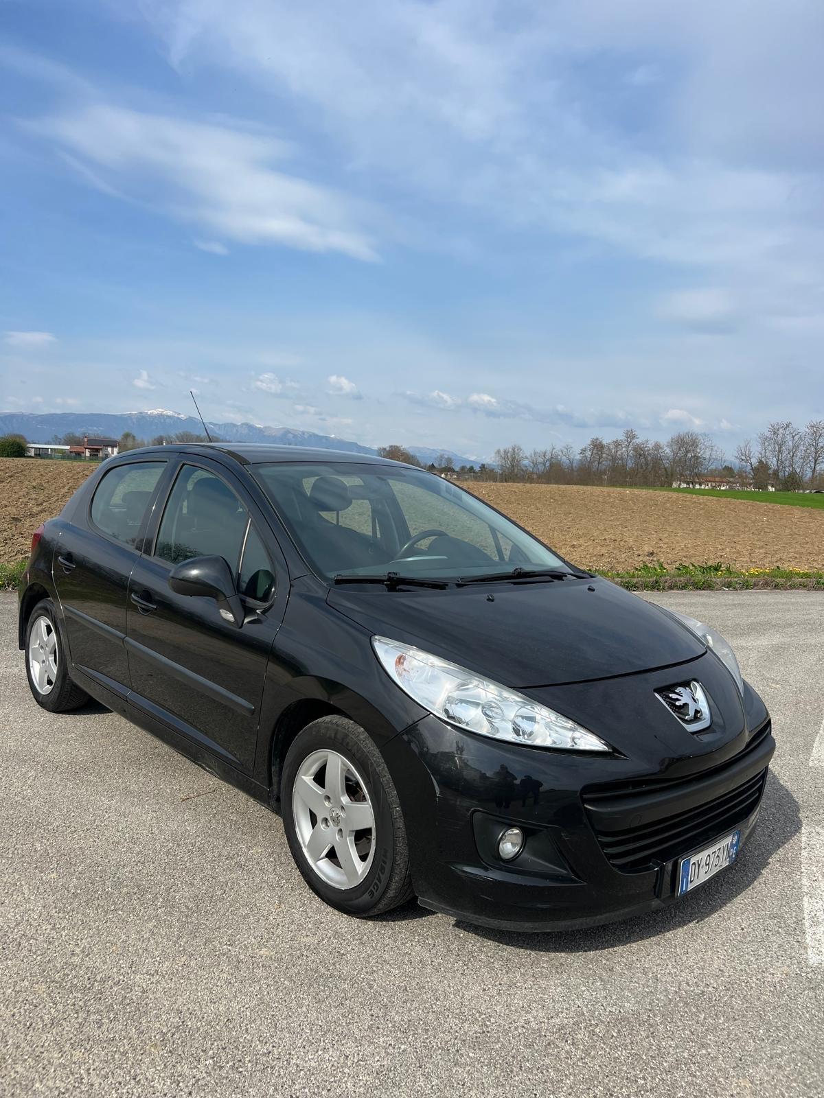 Peugeot 207 1.4 8V 75CV 5p. Energie Sport ECO GPL