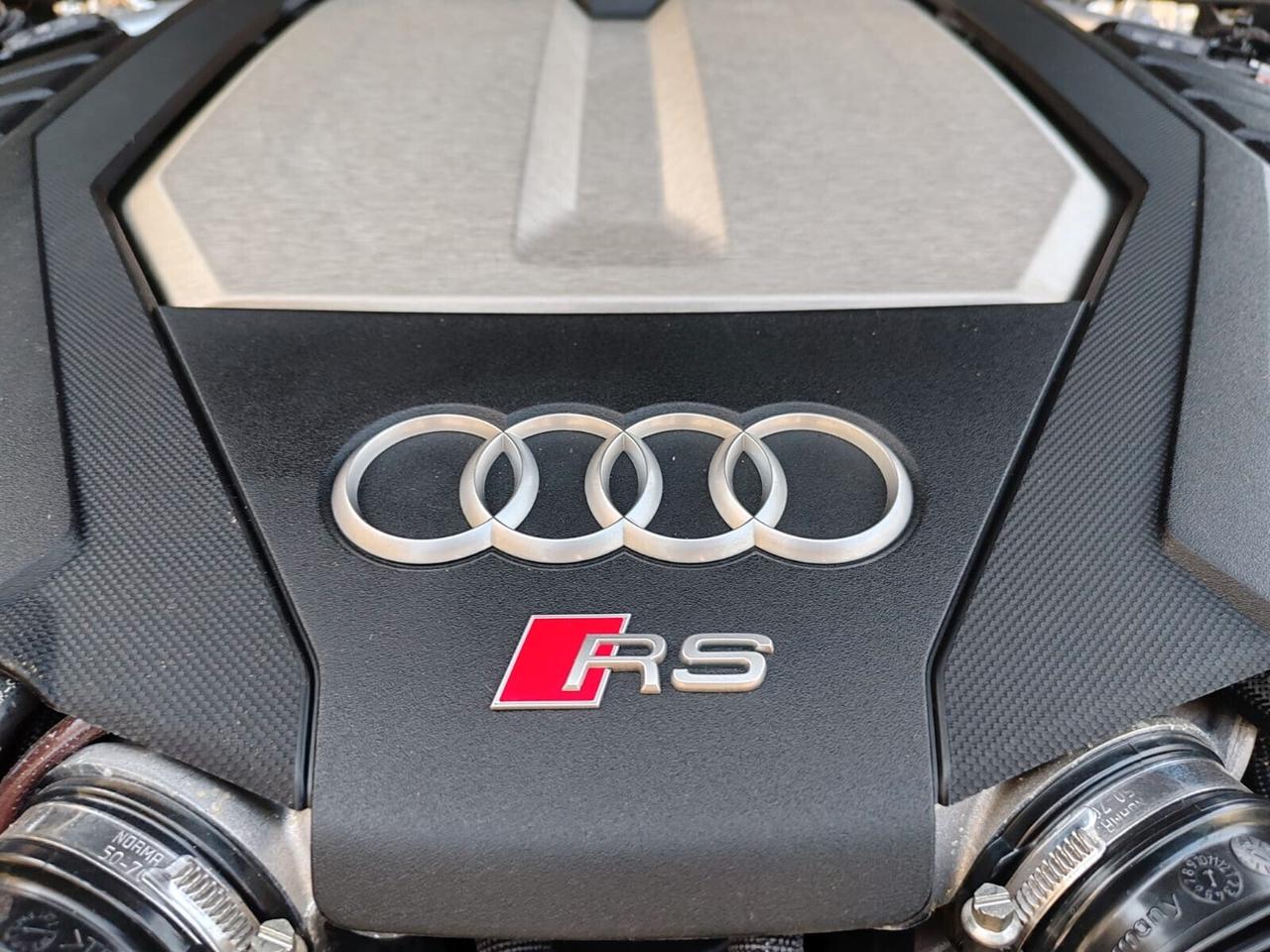 Audi RS6 RS 6 Avant 4.0 TFSI V8 quattro tiptronic Performance