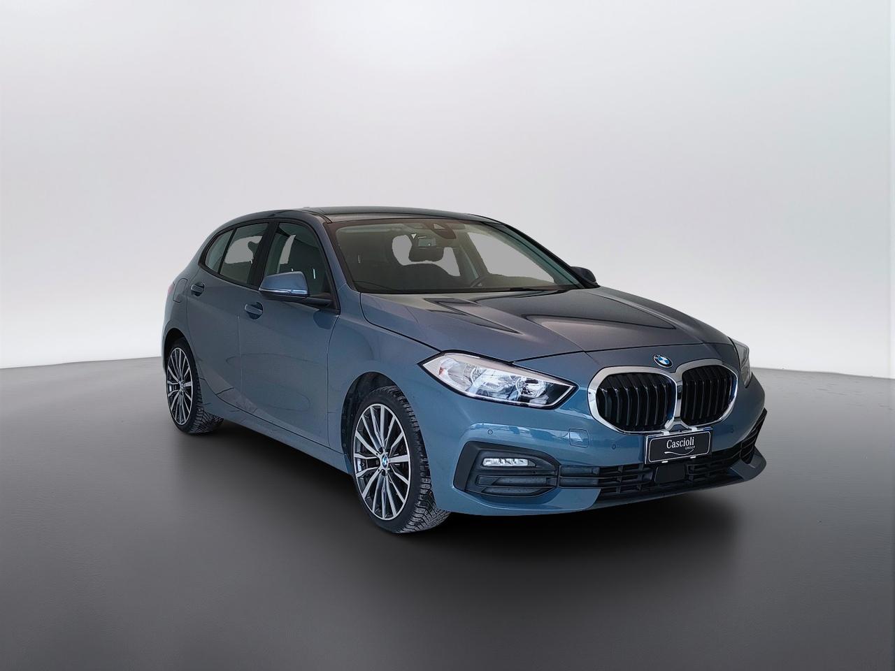 BMW Serie 1 F40 - 116d Business Advantage