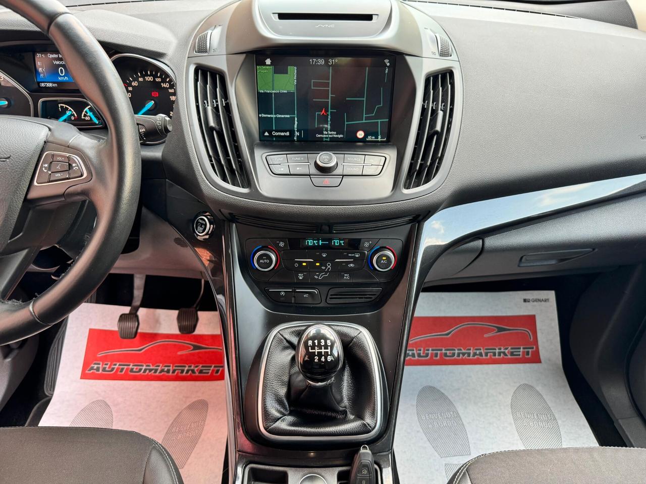 Ford Kuga 1.5 TDCI 120 CV S&S 2WD Titanium