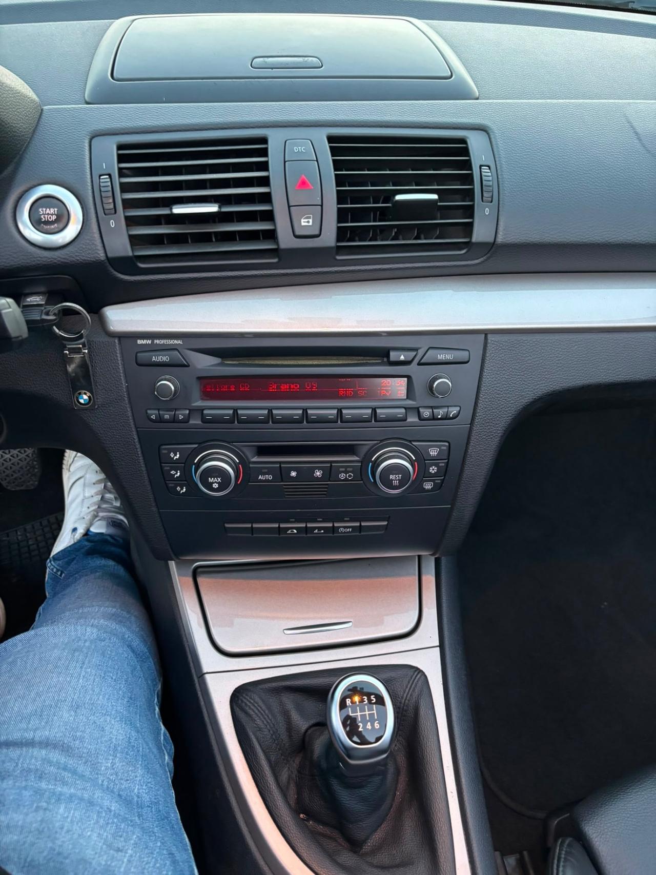 Bmw 120 .2.0 i Cabrio Attiva pronta al uso