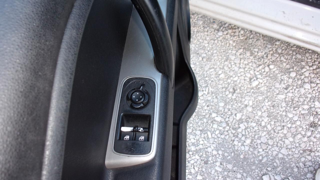 Alfa Romeo MiTo 1.4 T 120 CV GPL Distinctive