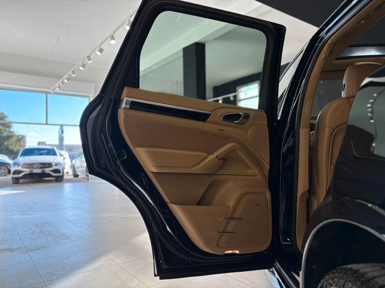 Porsche Cayenne 3.0 Diesel (TETTO,BOSE)