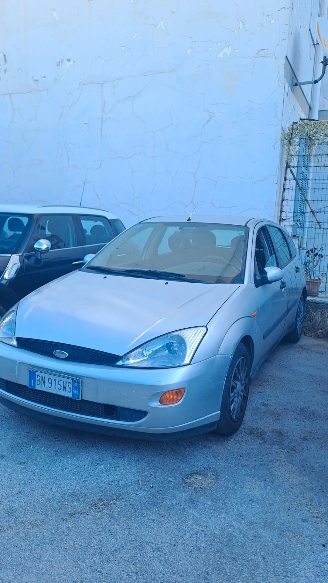 FORD FOCUS 1.8 TDDi CAT 5p Ghia