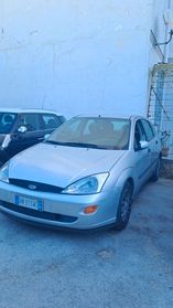 FORD FOCUS 1.8 TDDi CAT 5p Ghia
