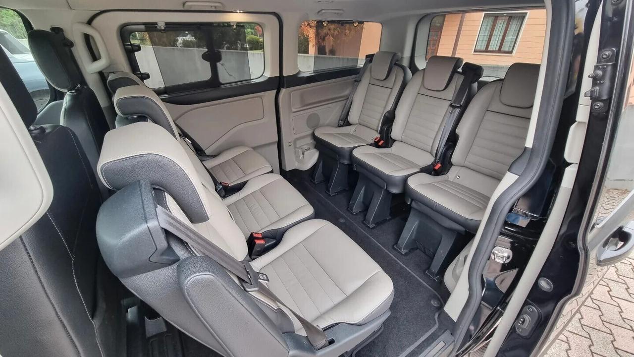 Ford Tourneo Custom 2.0 AUTOMATICO 130CV Titanium