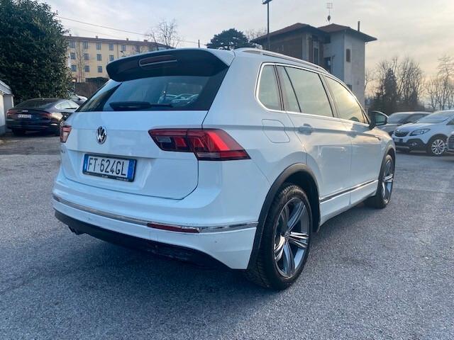 Volkswagen Tiguan 2.0 TDI DSG SPORT R-LINE 24 MESI GARANZIA