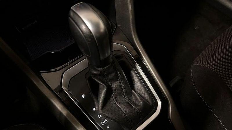 Volkswagen T-Roc 1.5 TSI ACT Style DSG bicolor DESIGN PACK