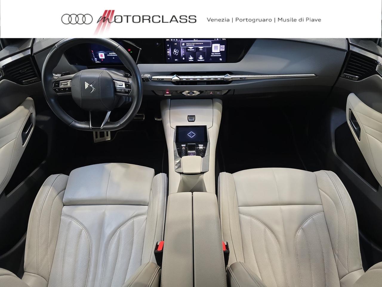 DS DS 4 Crossback 1.5 bluehdi trocadero auto